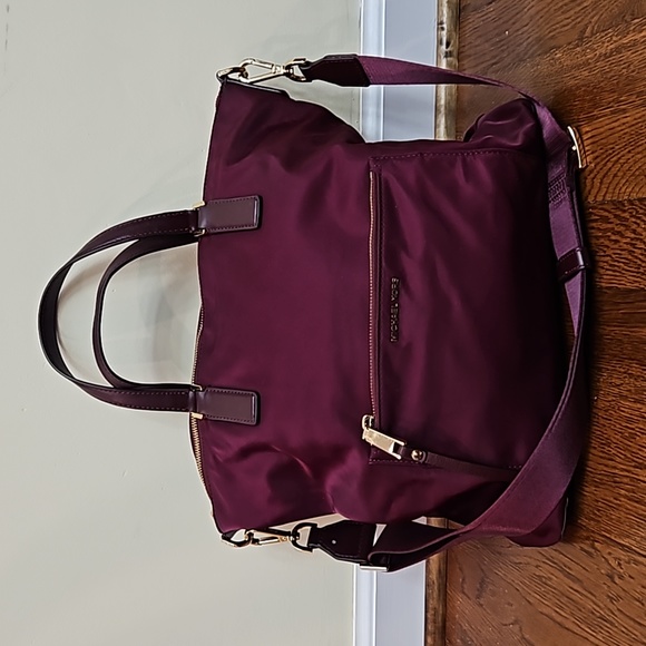 Michael Kors Handbags - Michael Kors Ariana Large Nylon Tote Bag